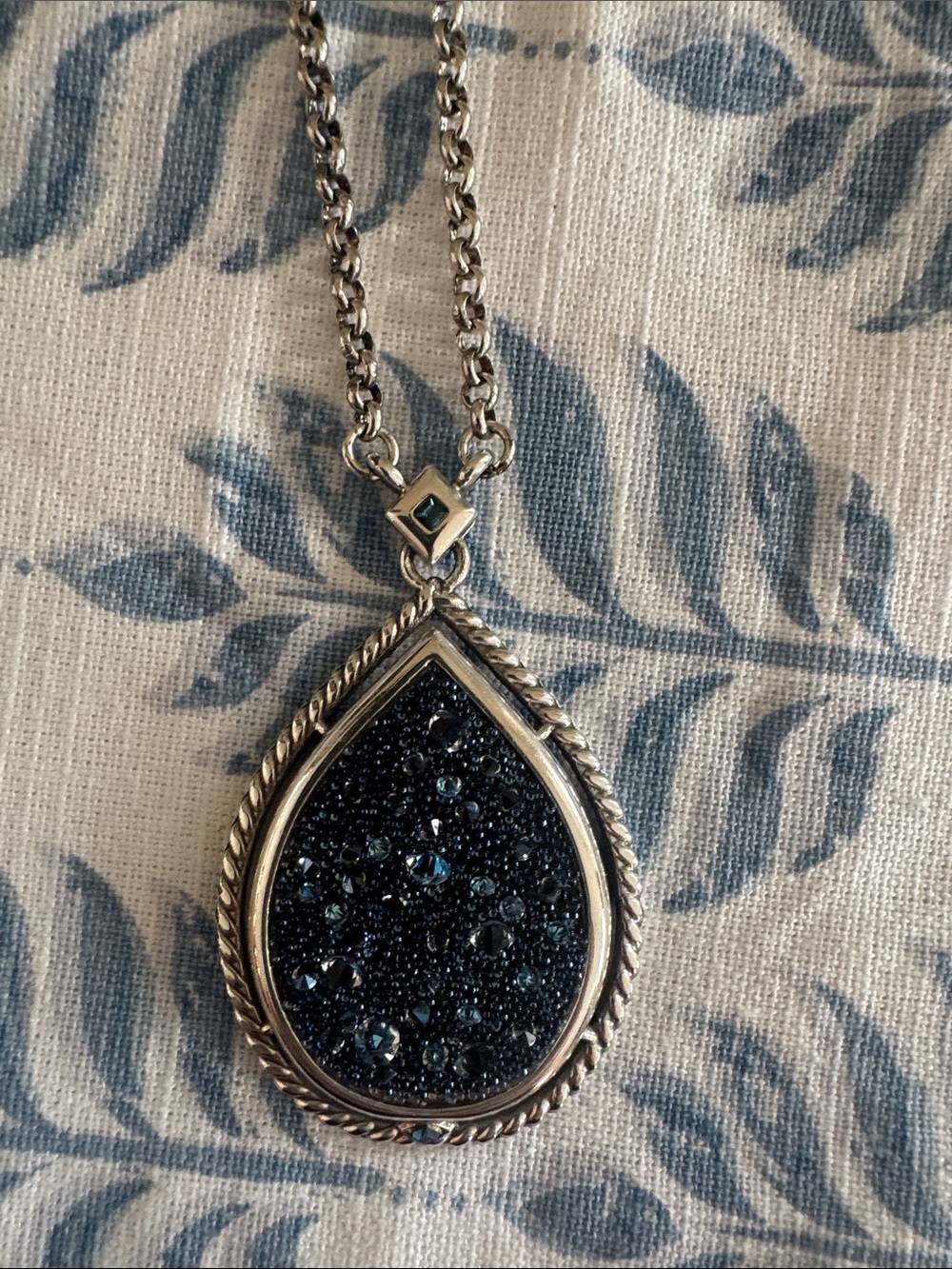 Brighton Crystal Druzy Teardrop Love Pendant Necklace 18" Silver Rolo Chain set